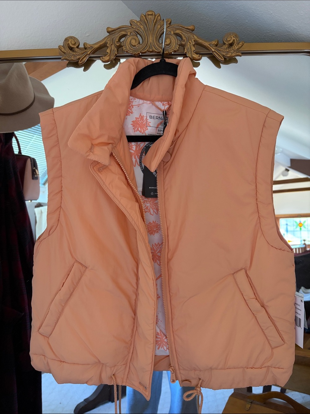 Bernardo Peach Quilted Puffer Vest - Women's Sleeveless Jacket
